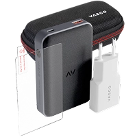 Vasco-tilbehør, der omfatter en skærmbeskytter af hærdet glas, en powerbank, en oplader og et beskyttelsesetui til oversætteren.